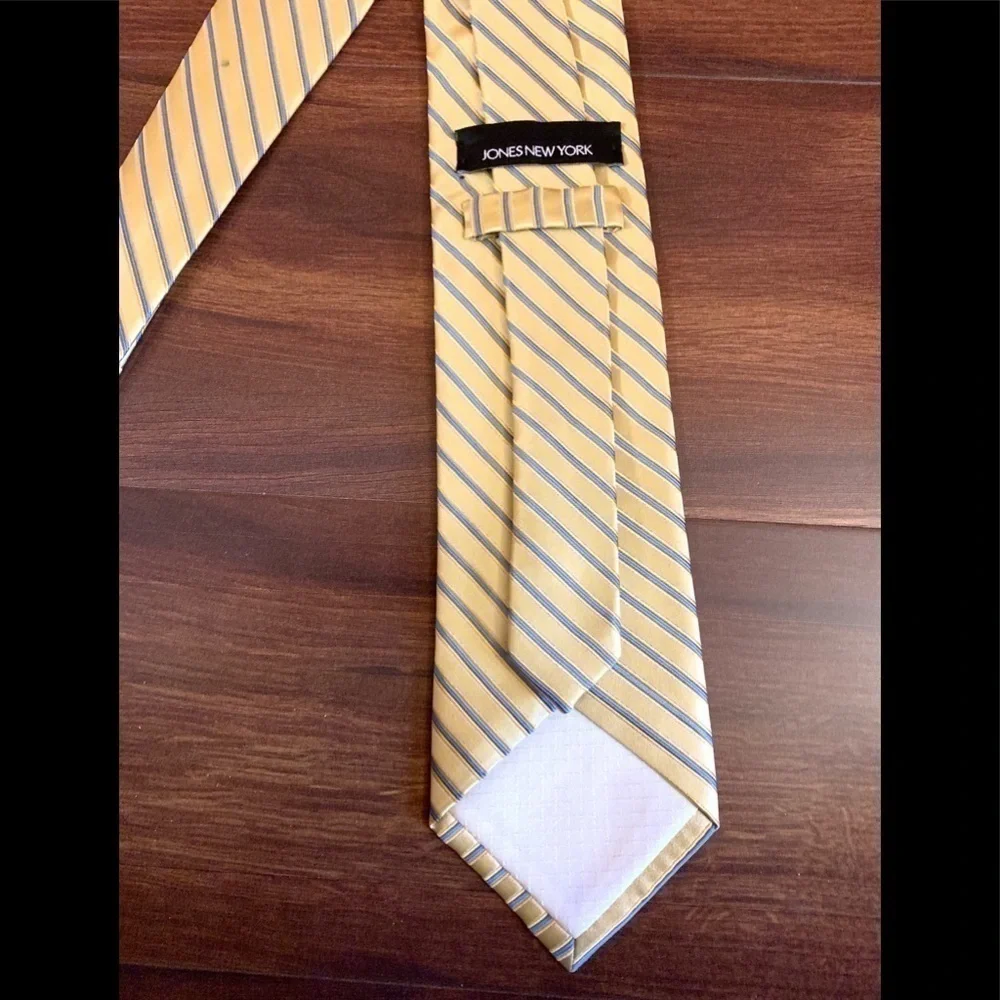 JONES NEW YORK Yellow Stripes Silk Necktie